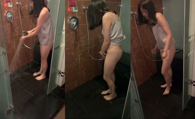 Cô nhân viên văn phòng và ca làm thêm sau giờ tan sở
