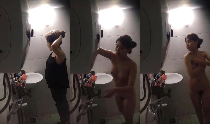 Cô gái vô tình để lộ dáng ngọc sau lớp kính mờ